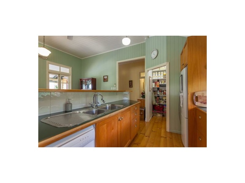 134 Sandy Creek Rd, Grantham QLD 4347