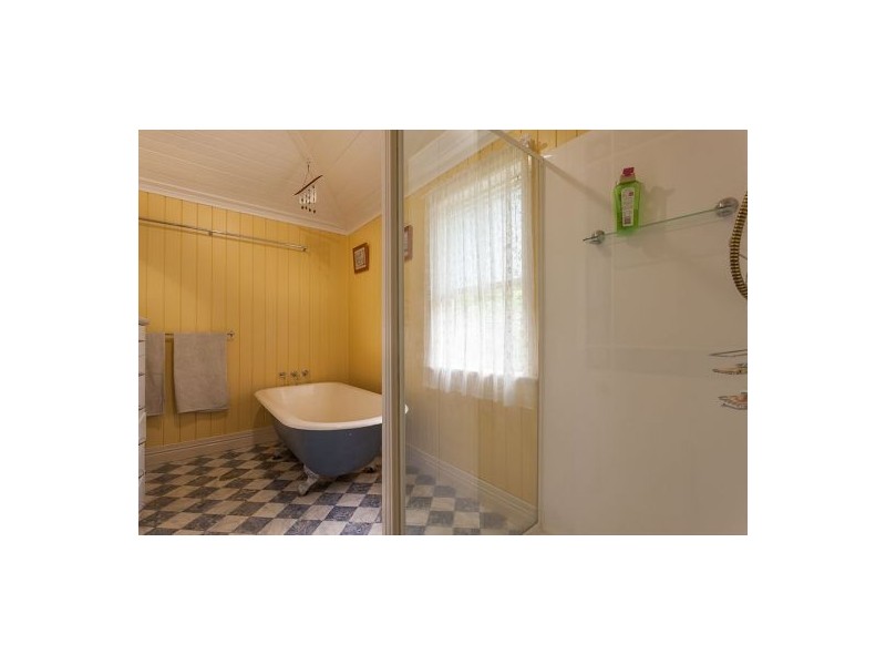 134 Sandy Creek Rd, Grantham QLD 4347