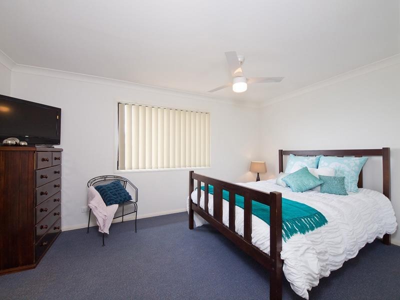 110/18 LOGANLEA  Rd, Waterford West QLD 4133