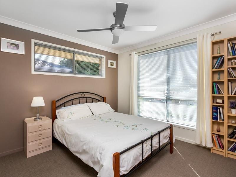 110 Kilsay Cres, Meadowbrook QLD 4131