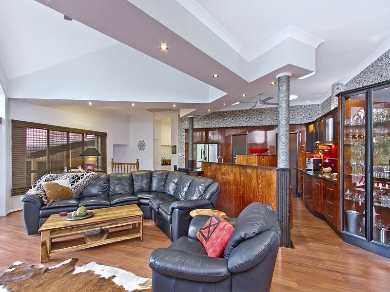 32-34 Mangaroon Ct, Shailer Park QLD 4128