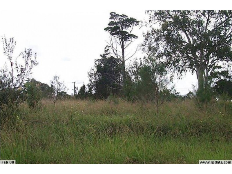 9 Cressy St, Macleay Island QLD 4184