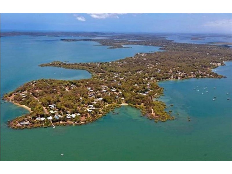9 Cressy St, Macleay Island QLD 4184
