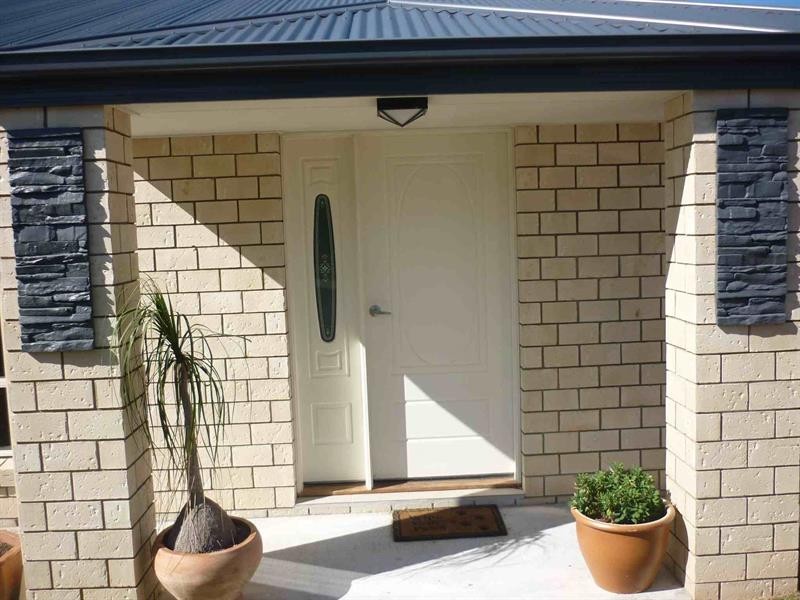 45 Shailer Rd, Shailer Park QLD 4128