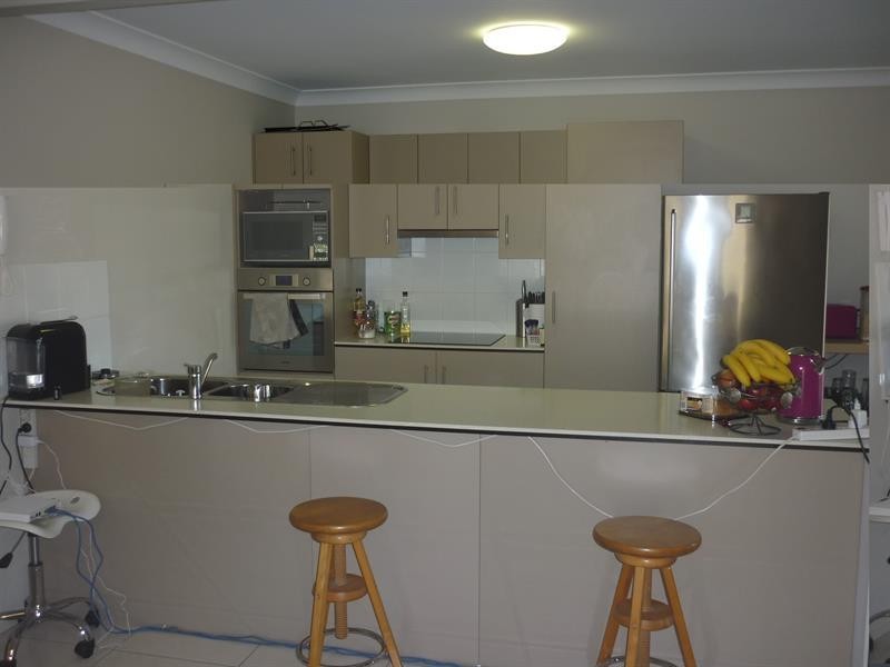 45 Shailer Rd, Shailer Park QLD 4128