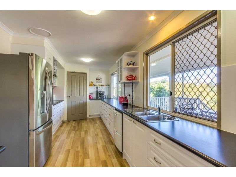 45 Adelong  Rd, Shailer Park QLD 4128