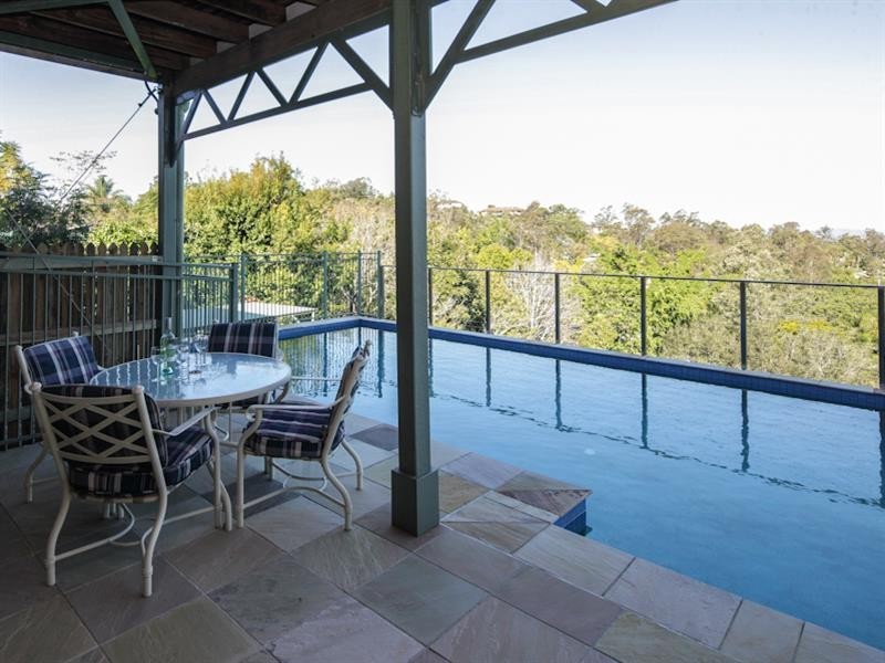 49 ADELONG Rd, Shailer Park QLD 4128
