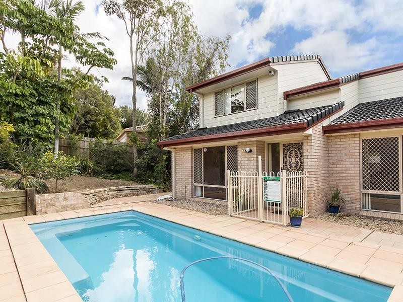 3 Selangor Ct, Tanah Merah QLD 4128