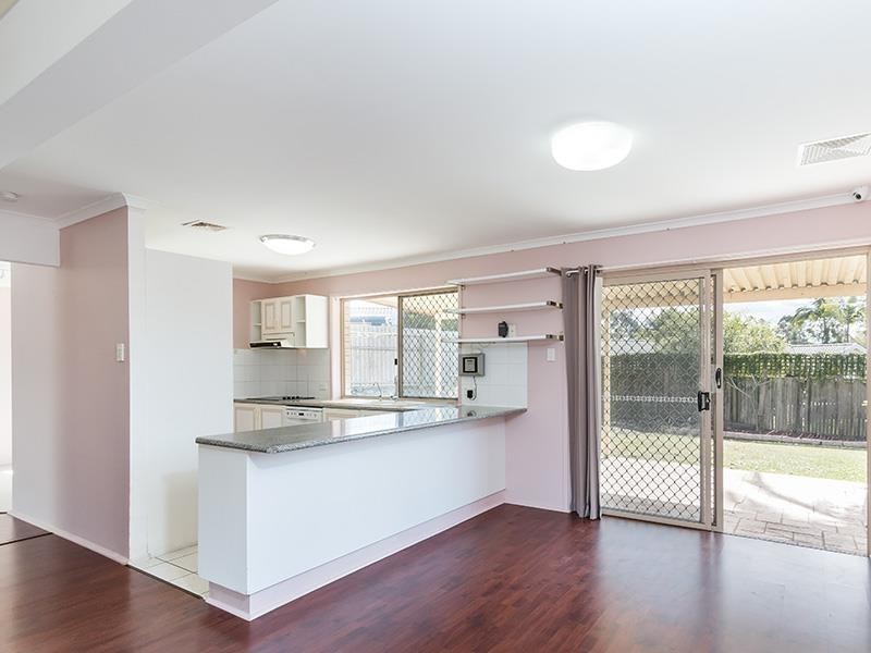 3 Selangor Ct, Tanah Merah QLD 4128