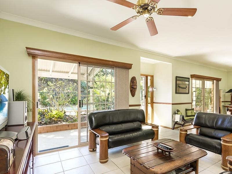 69 Boxer Ave, Shailer Park QLD 4128