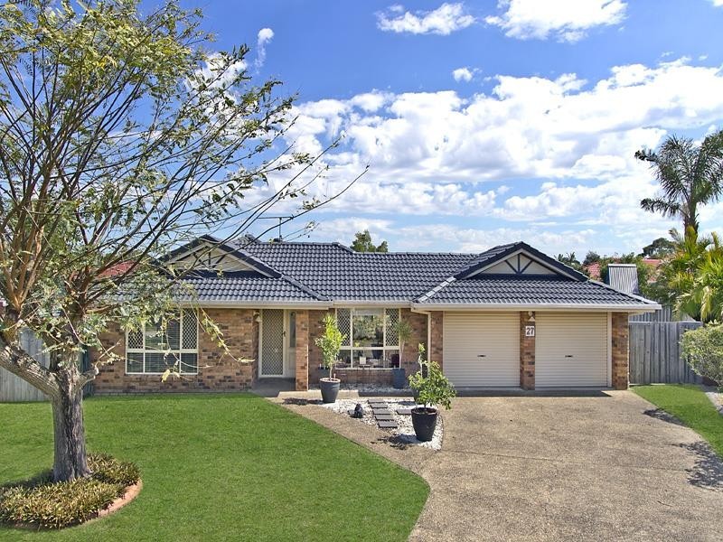 27 Jempal Ct, Tanah Merah QLD 4128