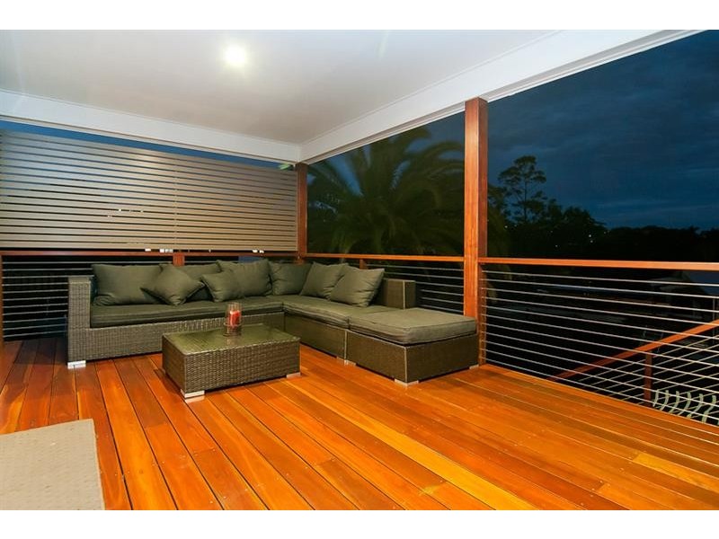 33 Yarabah Cres, Shailer Park QLD 4128