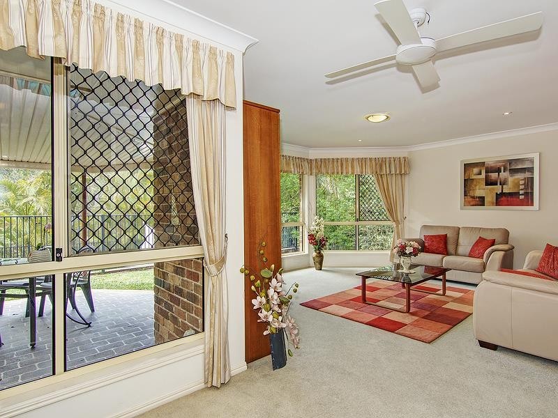 6 Pointer Ct, Shailer Park QLD 4128