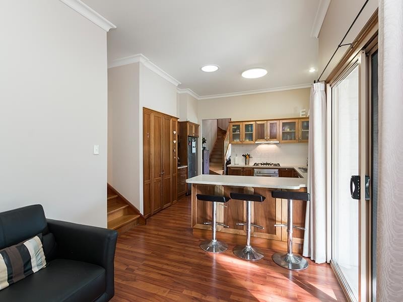 10 Villosa St, Shailer Park QLD 4128