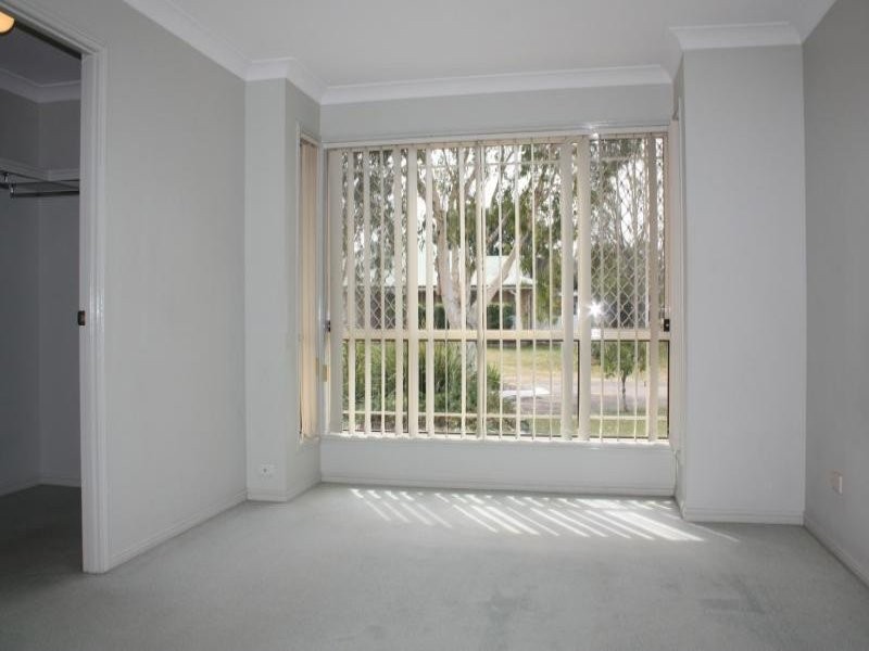 7 Meiland Place, Meadowbrook QLD 4131