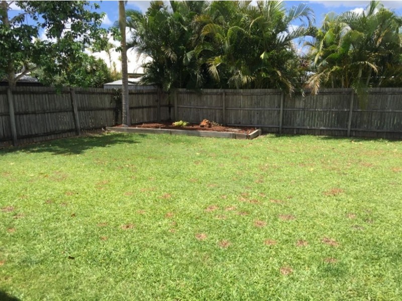 7 Meiland Place, Meadowbrook QLD 4131