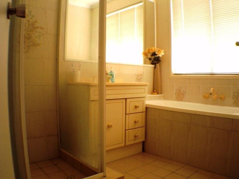 40 Omar  St, Woodridge QLD 4114