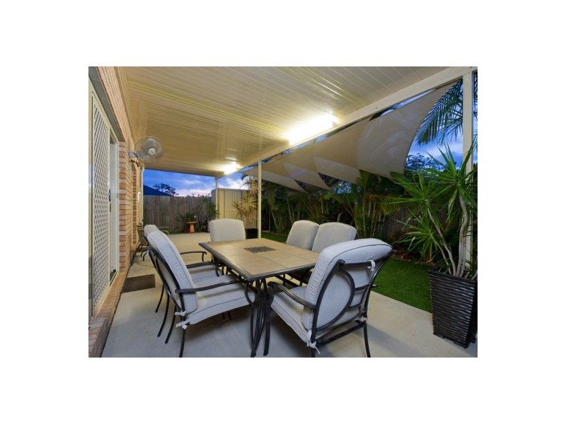 26 Jasmina Pde, Waterford QLD 4133