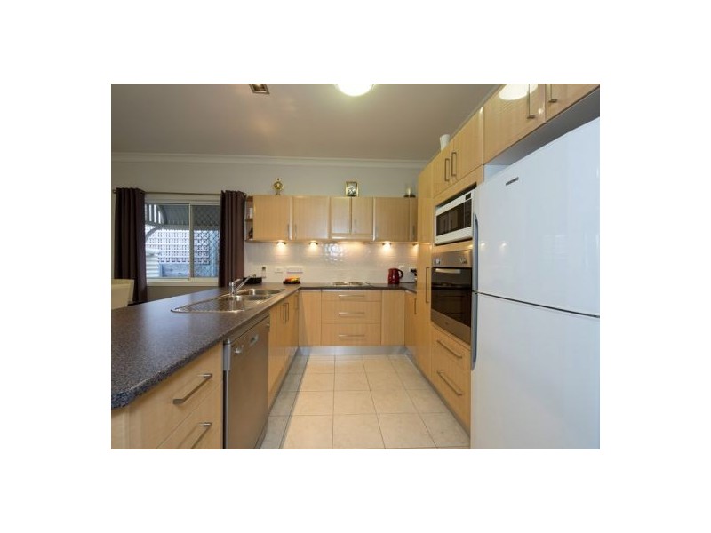 26 Jasmina Pde, Waterford QLD 4133