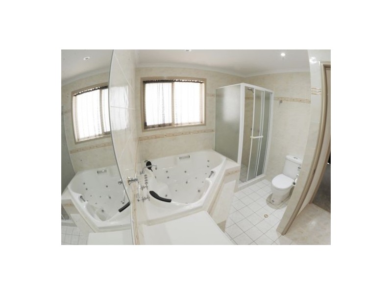 27 Tecoma, Kingston QLD 4114