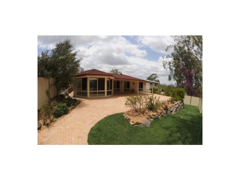 27 Tecoma, Kingston QLD 4114