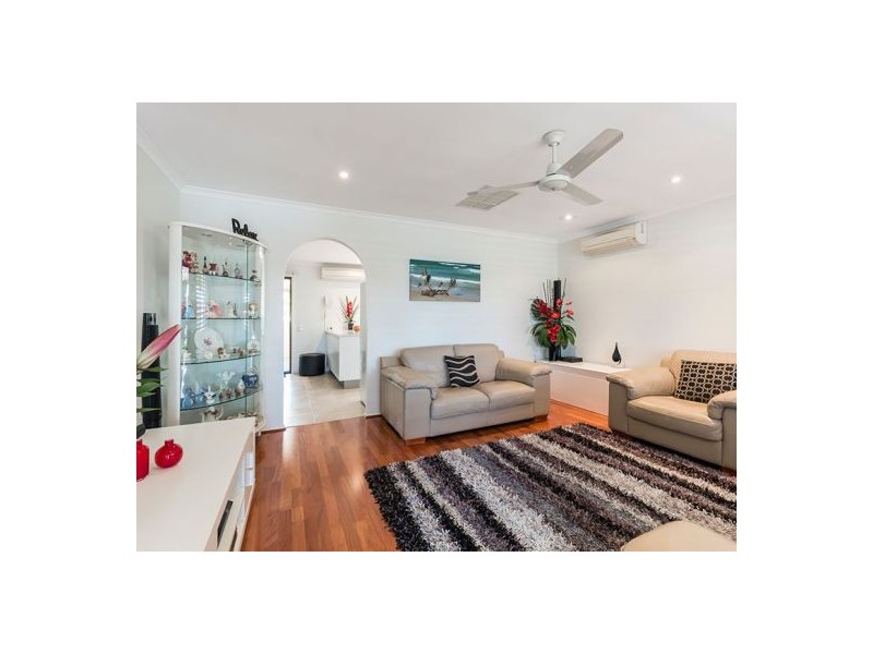 39 Jardine Drive, Springwood QLD 4127