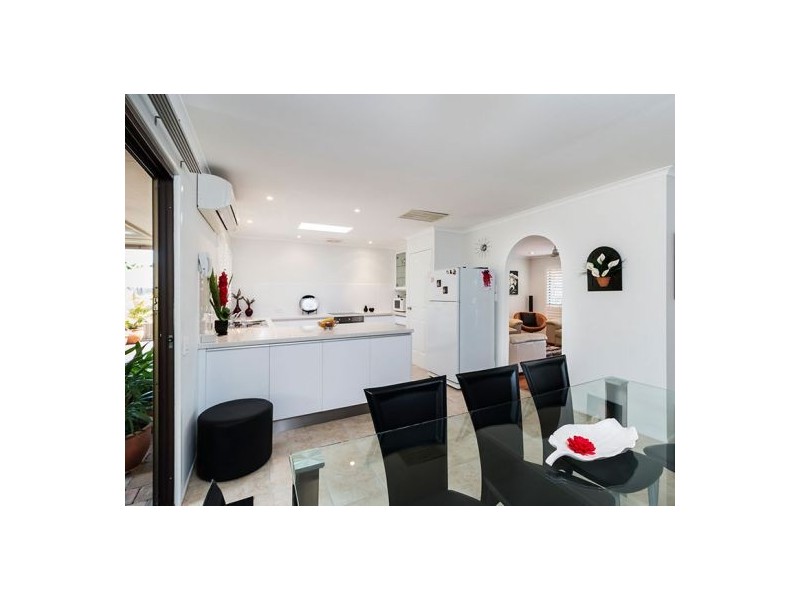 39 Jardine Drive, Springwood QLD 4127