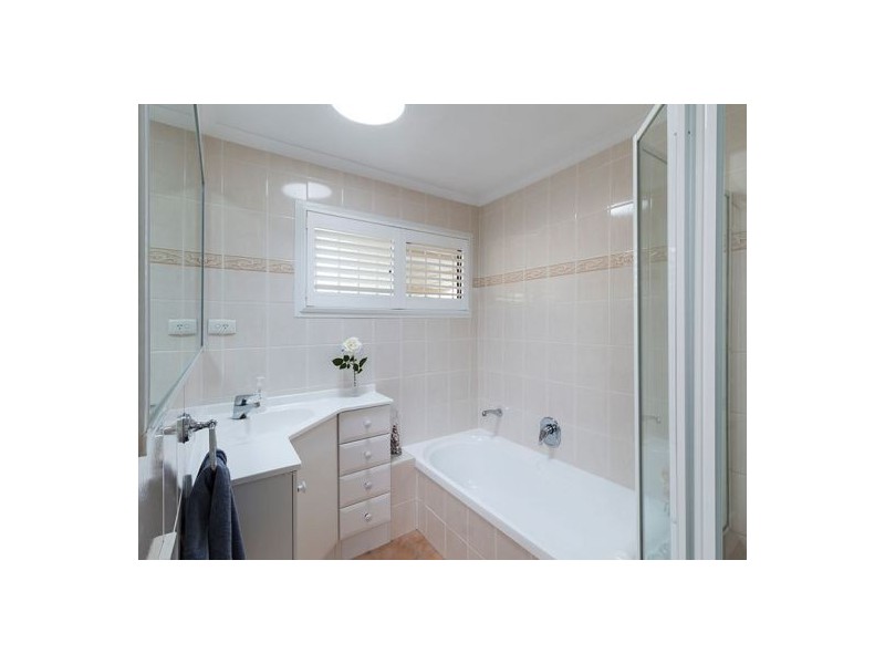39 Jardine Drive, Springwood QLD 4127