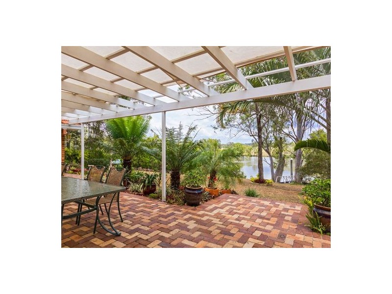 31 Skinners Rd, Carbrook QLD 4130