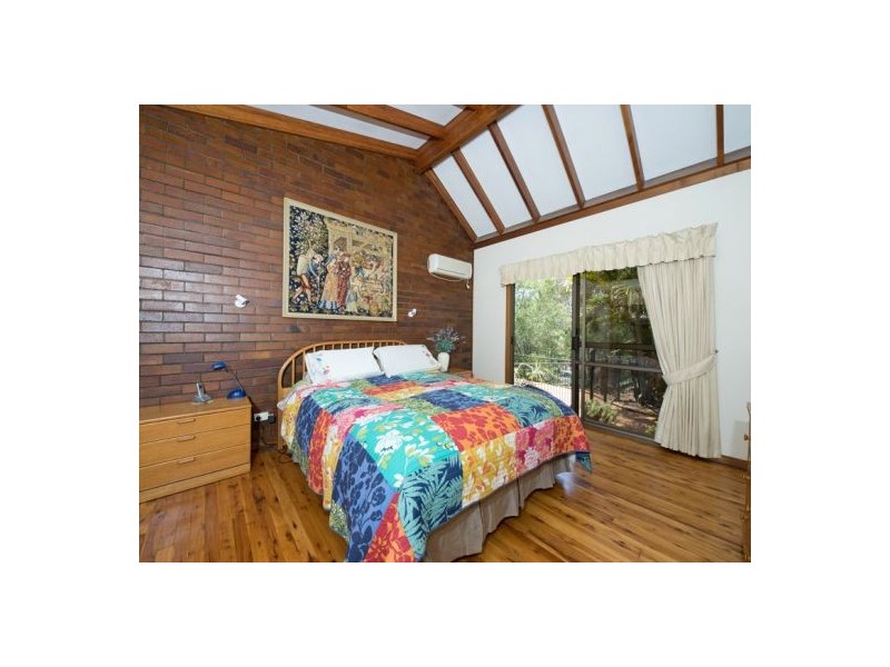 8 Celandine St, Shailer Park QLD 4128