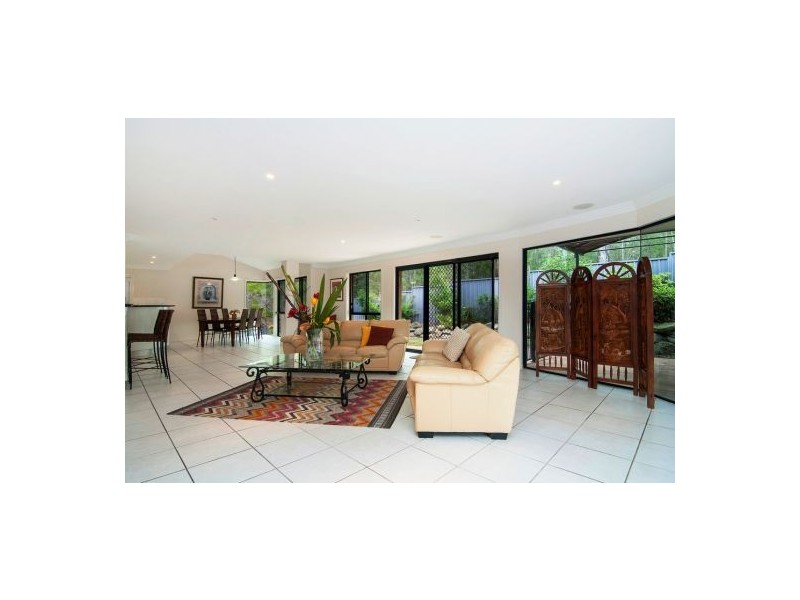 11 Burnier Court, Shailer Park QLD 4128