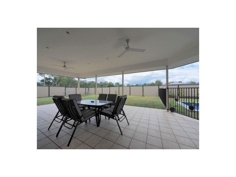 32 Lockyer Place, Crestmead QLD 4132