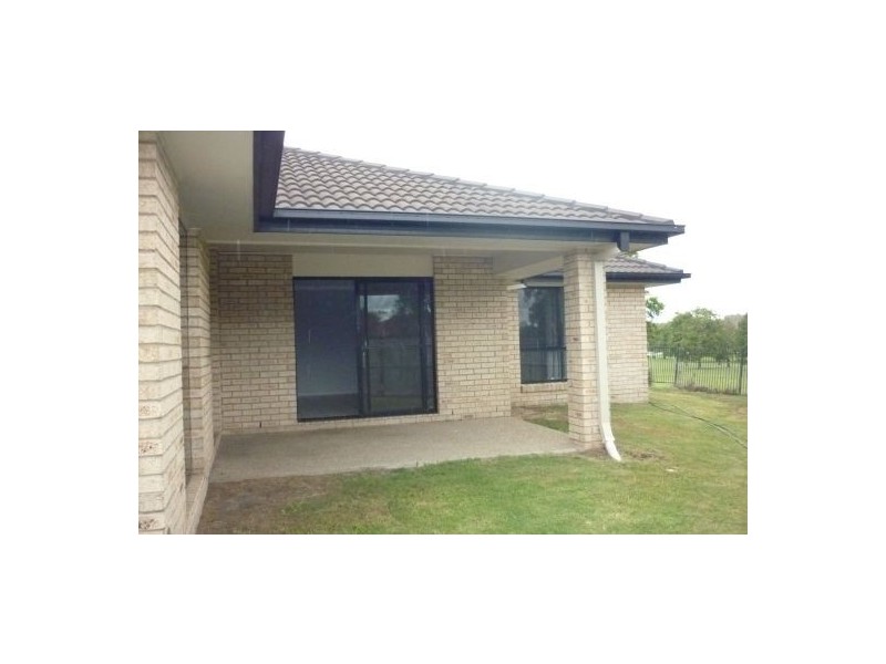 1 Golfgreen Terrace, Meadowbrook QLD 4131