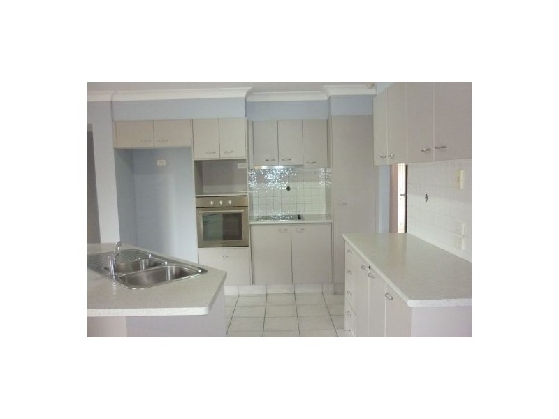 1 Golfgreen Terrace, Meadowbrook QLD 4131