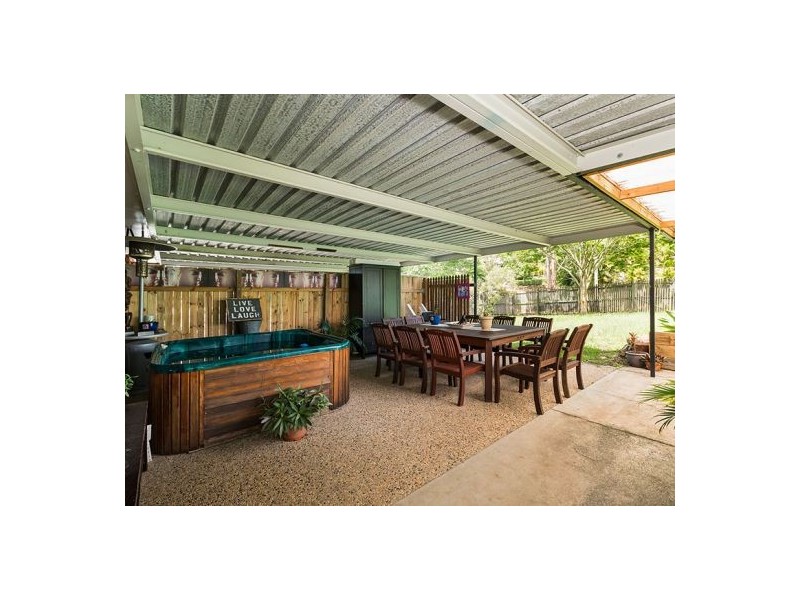 27 Narcamus Crescent, Shailer Park QLD 4128