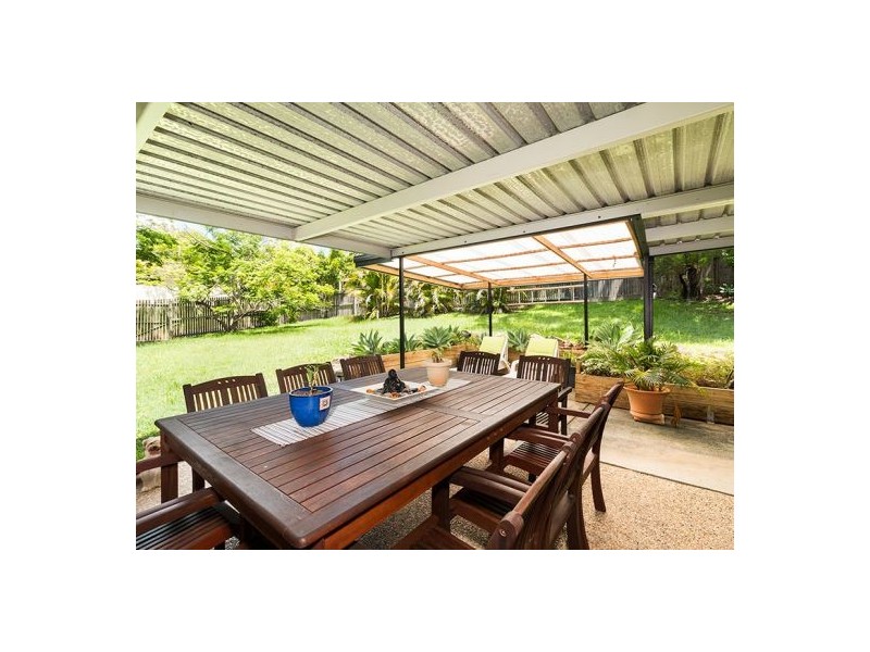 27 Narcamus Crescent, Shailer Park QLD 4128