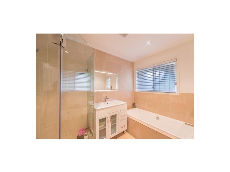 19 Ridgepointe Drive, Cornubia QLD 4130