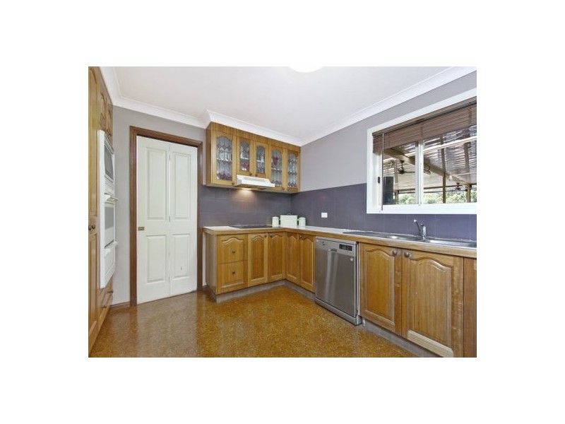 11 Loffs Road, Loganholme QLD 4129