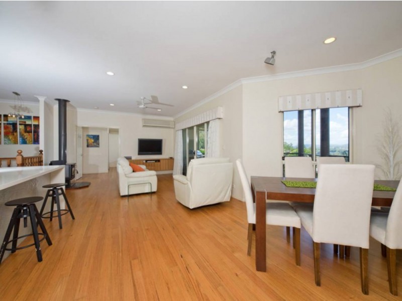 40-42 Andromeda Avenue, Tanah Merah QLD 4128