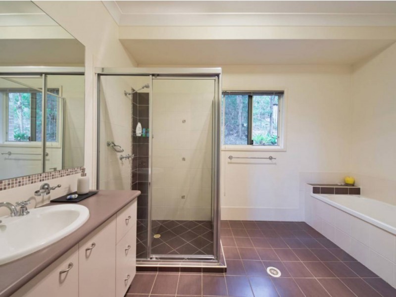 40-42 Andromeda Avenue, Tanah Merah QLD 4128