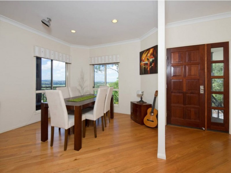 40-42 Andromeda Avenue, Tanah Merah QLD 4128