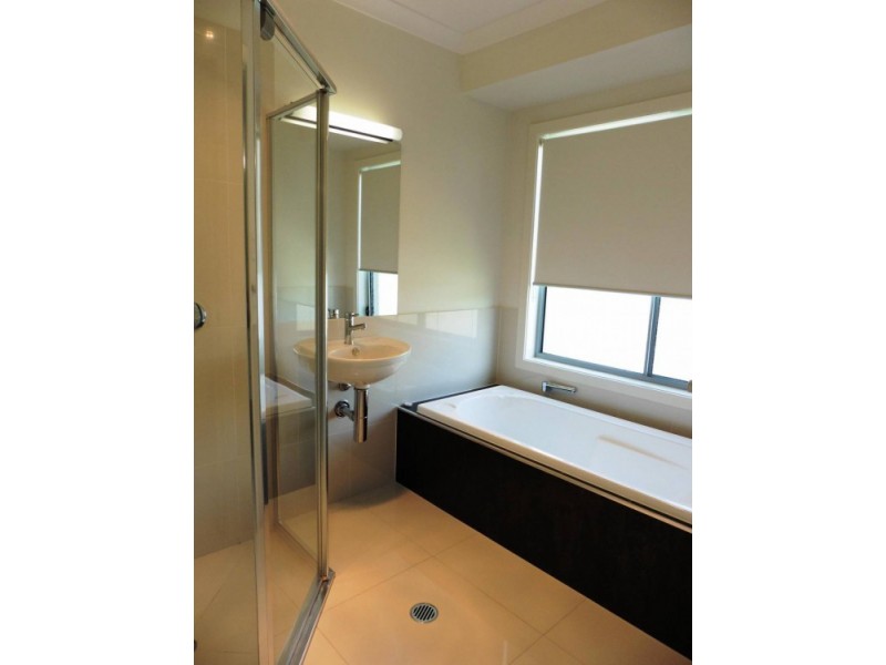 9 – 11 Vincent Street, Cornubia QLD 4130