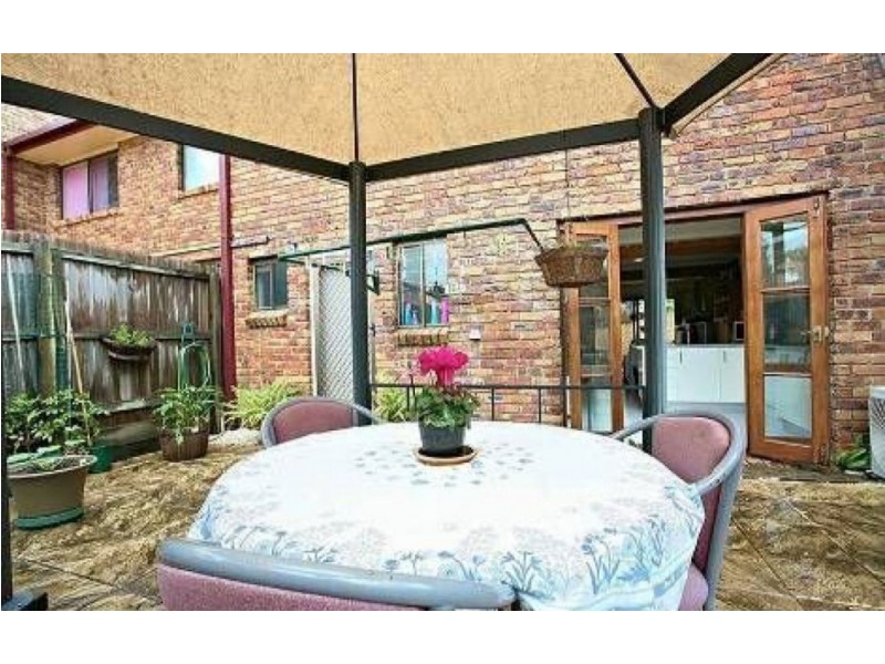 2/19 CHATSWOOD ROAD, Daisy Hill QLD 4127