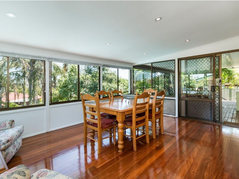 29 Raelene Terrace, Springwood QLD 4127