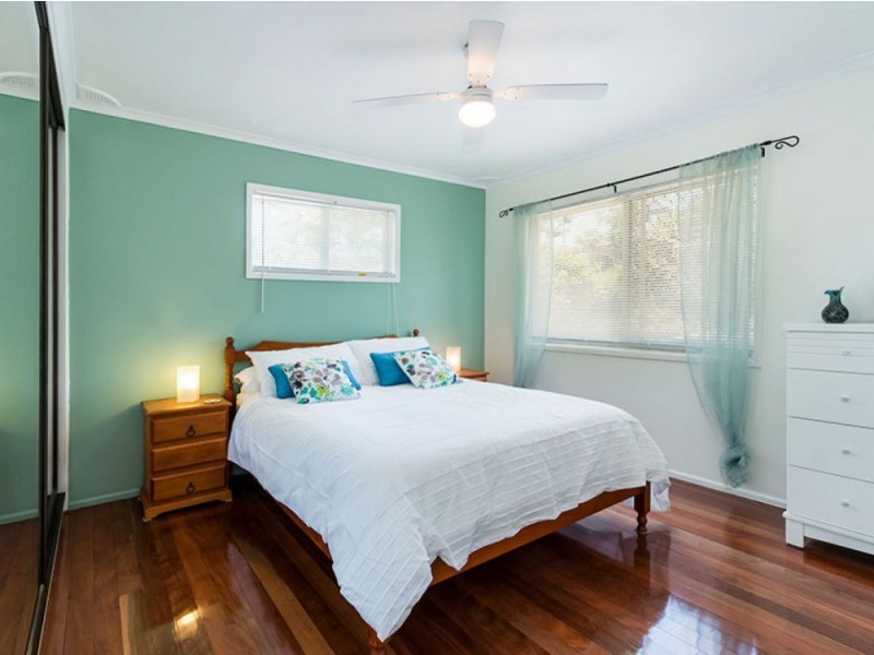 29 Raelene Terrace, Springwood QLD 4127