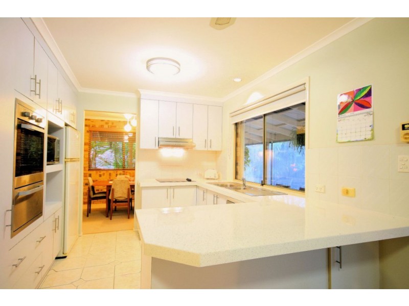 8 Eginbah Court, Shailer Park QLD 4128