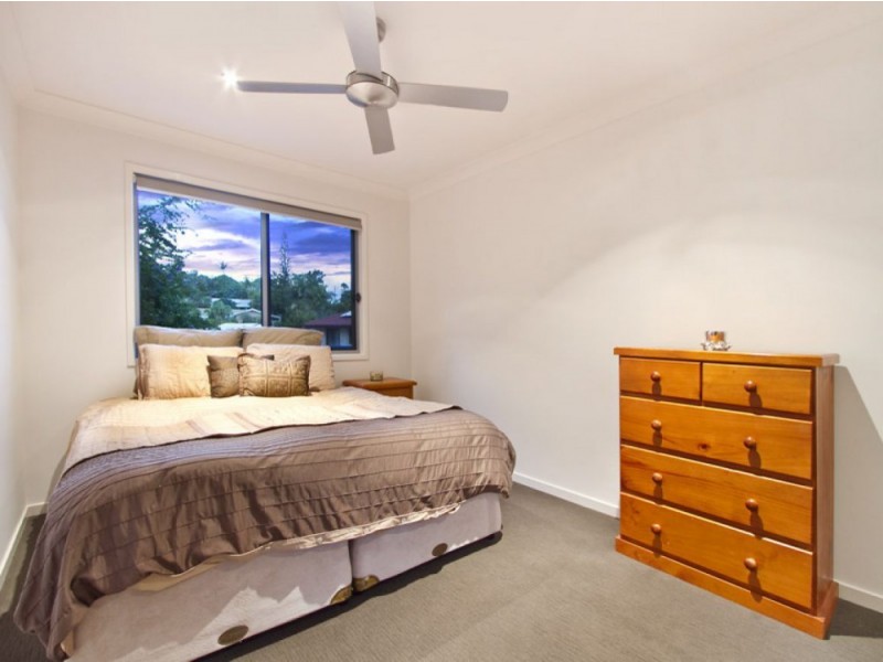 33B Yarabah Crescent, Shailer Park QLD 4128