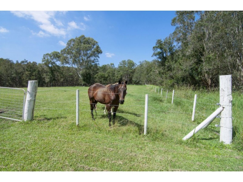 772 Beenleigh-Redland Bay Road, Carbrook QLD 4130