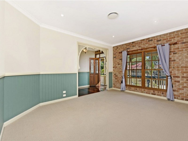 4 Mangaroon Court, Shailer Park QLD 4128