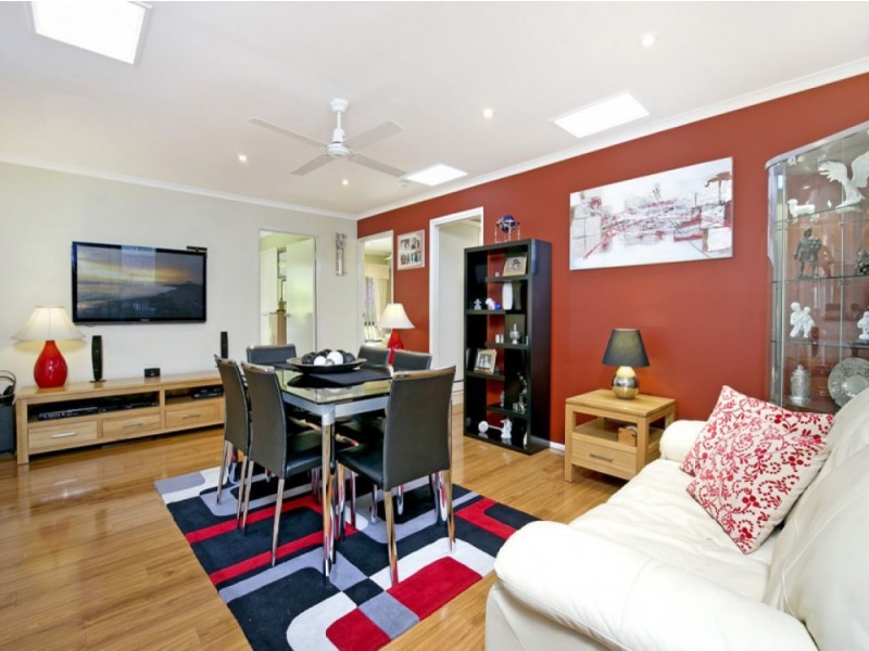 2 SEERS COURT, Shailer Park QLD 4128